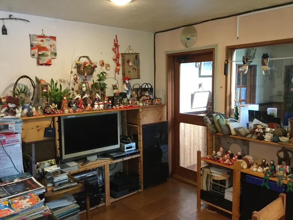 Pension Kamifusen Fujikawaguchiko Buitenkant foto